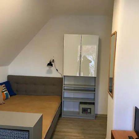 アパート Microapartment In Mit Westbalkon