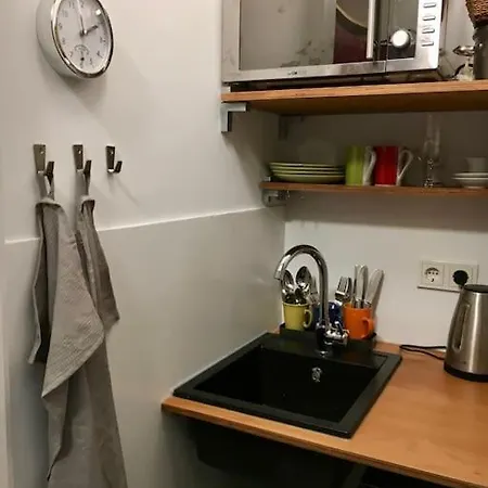 Microapartment In Mit Westbalkon *