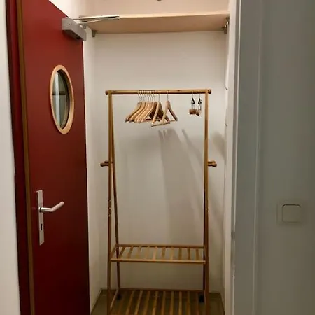 Microapartment In Mit Westbalkon Apartman